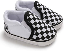Load image into Gallery viewer, Baby Canvas Shoes Soft Sole Skate Shoe