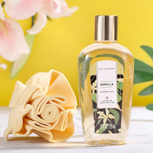Load image into Gallery viewer, Vanilla Bath and Body Gift Basket