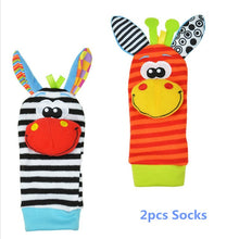 Load image into Gallery viewer, Baby Animals Foot Socks and Wrist Rattle Set
