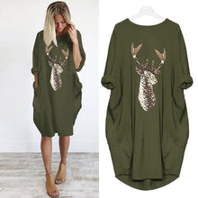Load image into Gallery viewer, Women's Plus Size Loose O-Neck Pocket Christmas Elk Printed Dress