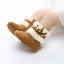 Load image into Gallery viewer, Winter Warm Crown Design Mid-Calf Slip-On Furry Boots
