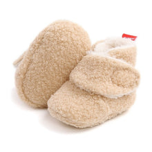 Load image into Gallery viewer, Faux Fur Crib Walking Baby Booties
